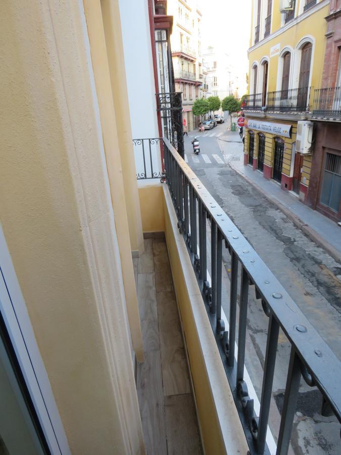 Living Sevilla Apartments Hercules エクステリア 写真